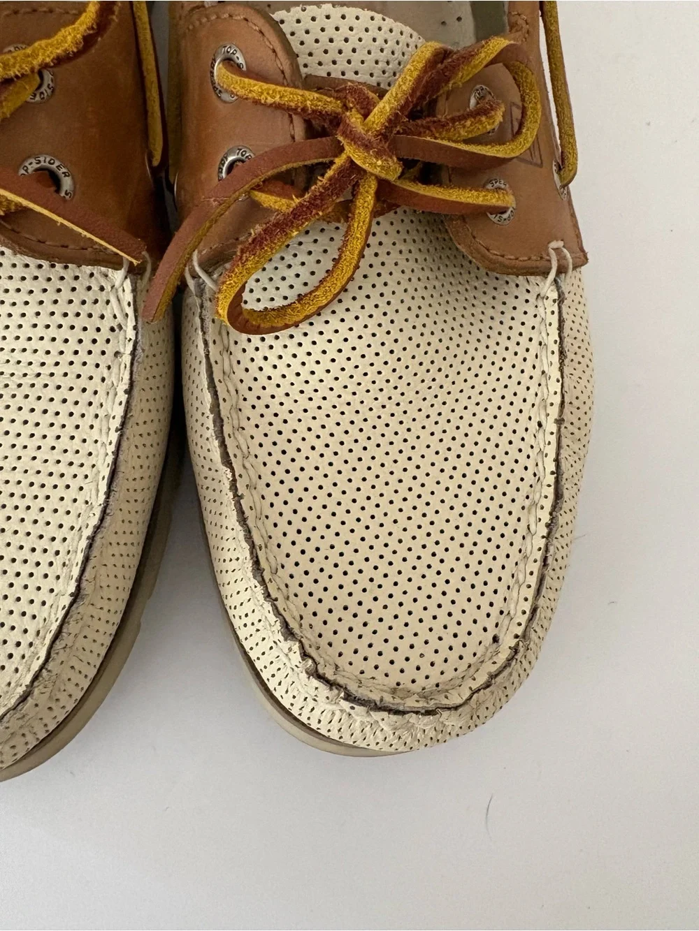 Sperry Two-Tone Boat shoes. Perforated cream and tan leather. 2 Eye. Size 8.5M